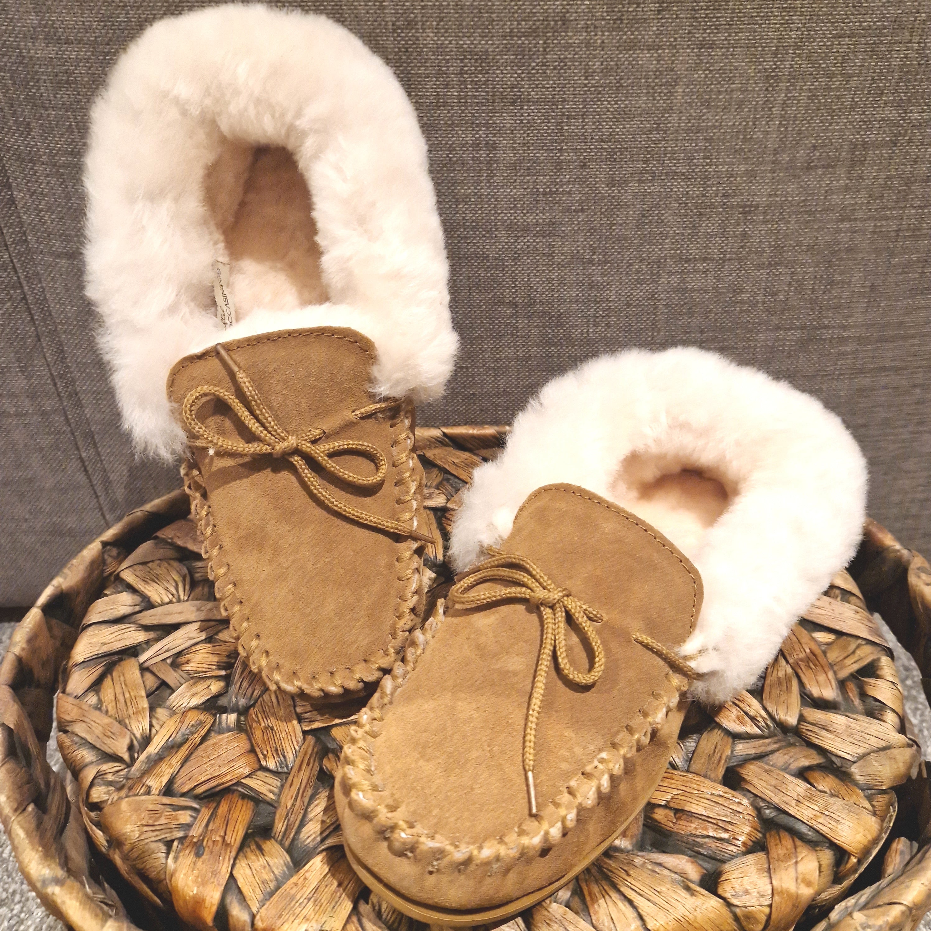 Sheepskin lined online slippers