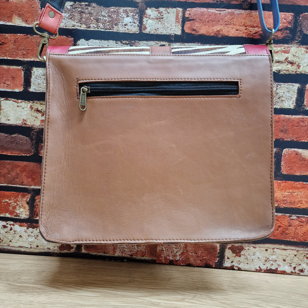 Recycled Leather Large Crossbody Handbag 207-102